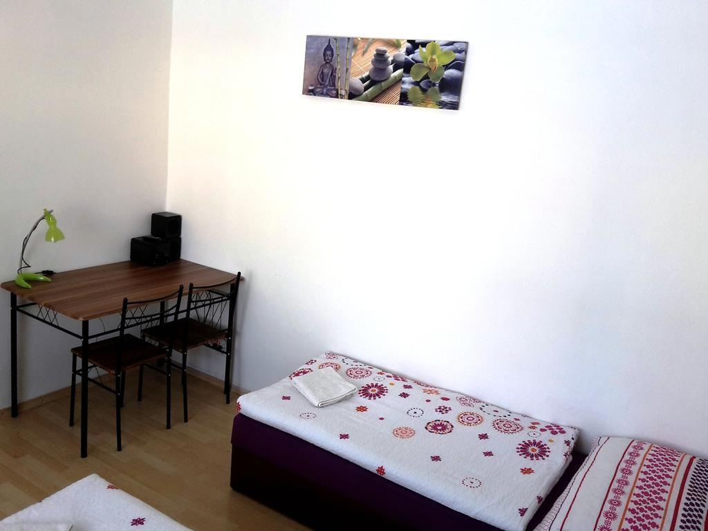 Apartman Bystrica City & Parking Μπάνσκα Μπίστριτσα Εξωτερικό φωτογραφία